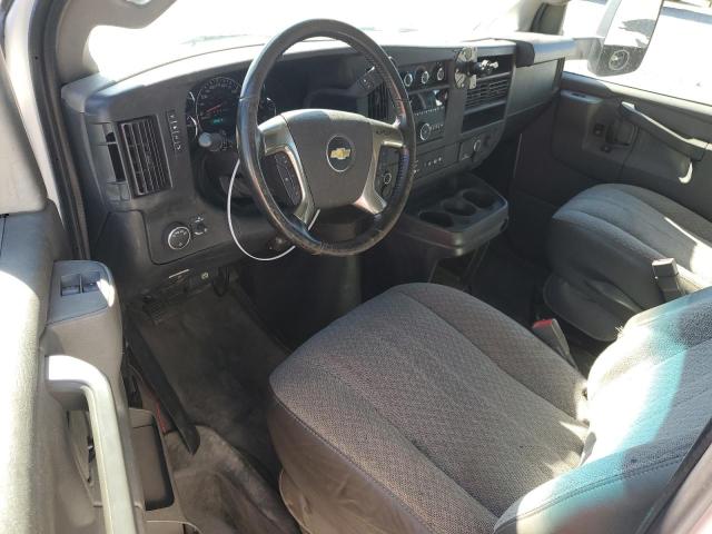 1GB3GSCG8K1262587 - 2019 CHEVROLET EXPRESS G3 WHITE photo 8