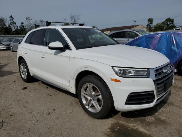 WA1ANAFY1K2140066 - 2019 AUDI Q5 PREMIUM თეთრი ფოტო 4