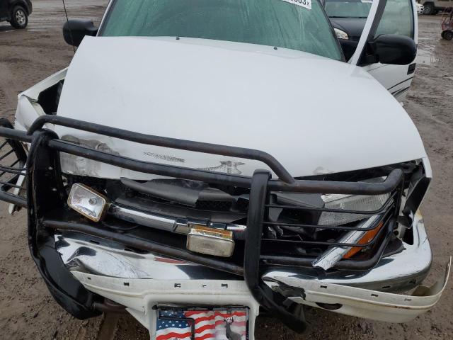 1GNDT13WXY2252926 - 2000 CHEVROLET BLAZER WHITE photo 12