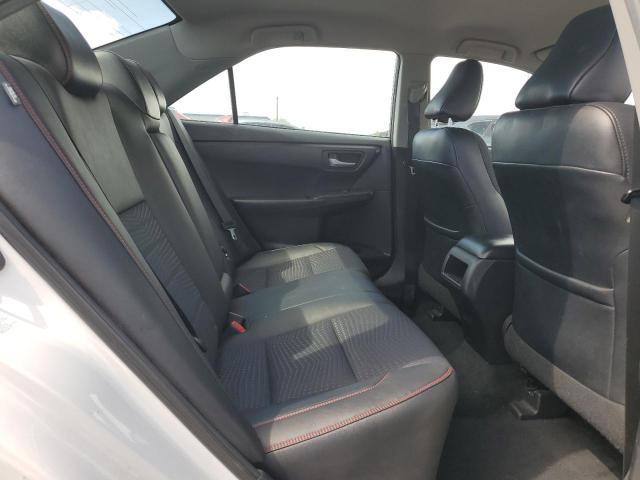 4T1BF1FK2FU046741 - 2015 TOYOTA CAMRY LE WHITE photo 10