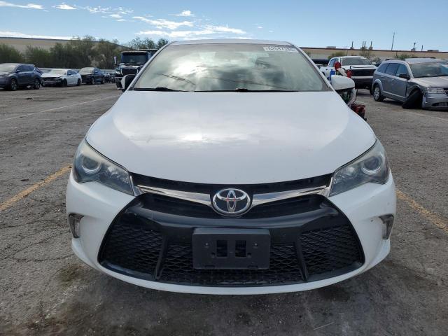 4T1BF1FK2FU046741 - 2015 TOYOTA CAMRY LE WHITE photo 5