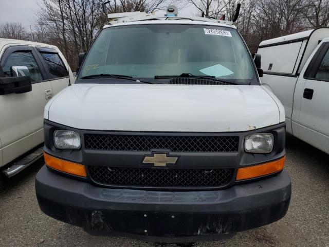 1GCWGFCA3D1903613 - 2013 CHEVROLET EXPRESS G2 WHITE photo 5