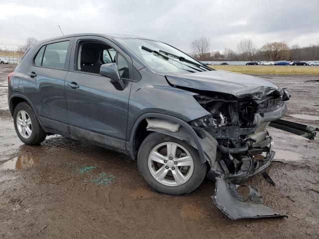 3GNCJNSB5KL179669 - 2019 CHEVROLET TRAX LS GRAY photo 4