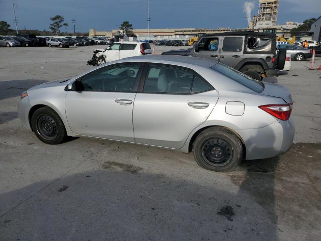 5YFBURHE3GP543912 - 2016 TOYOTA COROLLA L SILVER photo 2