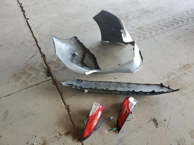 JTDEPRAE0LJ070824 - 2020 TOYOTA COROLLA LE Silber Foto 12