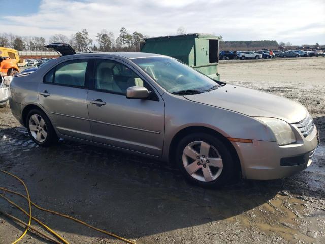 3FAHP07Z09R146601 - 2009 FORD FUSION SE GRAY photo 4