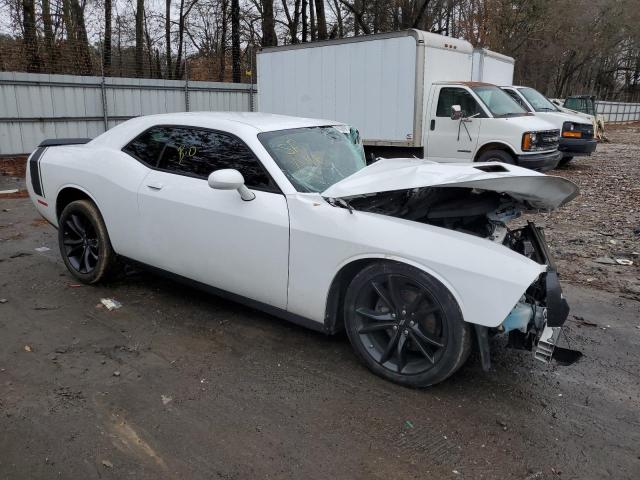 2C3CDZAG3JH120569 - 2018 DODGE CHALLENGER SXT WHITE photo 4