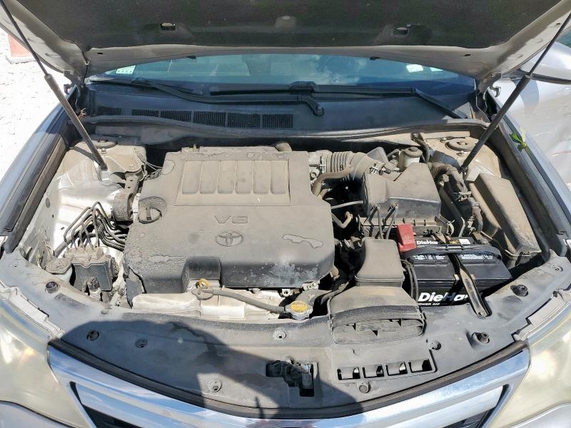 4T1BK1FK8CU013024 - 2012 TOYOTA CAMRY SE Сріблястий фото 11