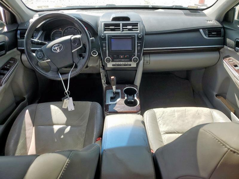 4T1BK1FK8CU013024 - 2012 TOYOTA CAMRY SE Сріблястий фото 8