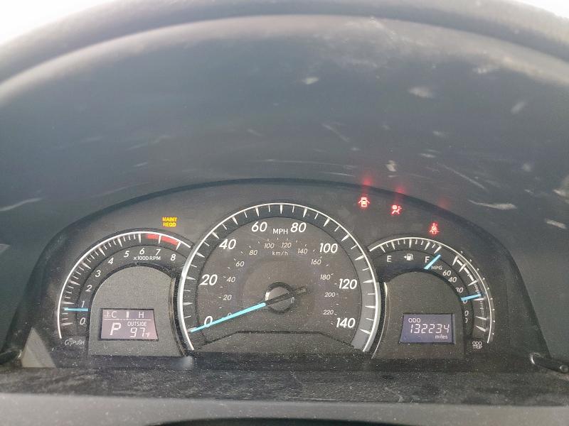 4T1BK1FK8CU013024 - 2012 TOYOTA CAMRY SE Сріблястий фото 9