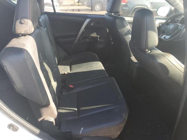 JTMJFREV4GD189041 - 2016 TOYOTA RAV4 SE თეთრი ფოტო 11