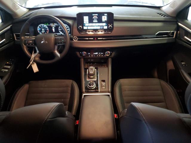 JA4J4UA85PZ058819 - 2023 MITSUBISHI OUTLANDER SE WHITE photo 8