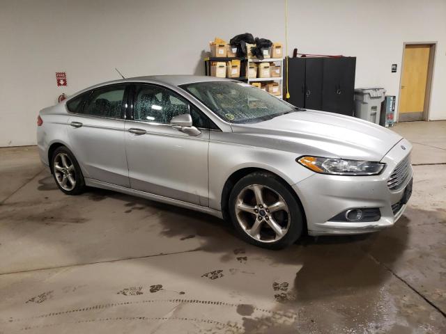 3FA6P0H91DR316561 - 2013 FORD FUSION SE SILVER photo 4