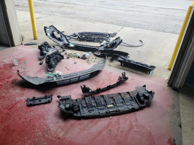 1FMCU0F73JUA07875 - 2018 FORD ESCAPE S BLACK photo 13