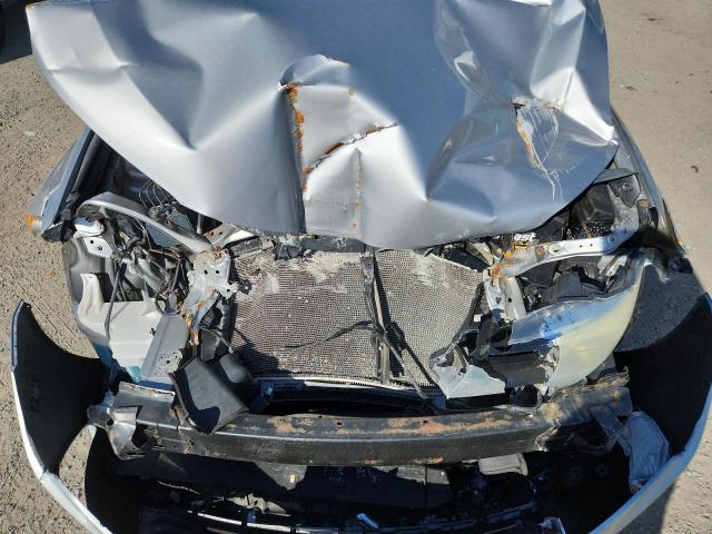 4T4BF1FK5GR536503 - 2016 TOYOTA CAMRY LE 银色 照片 11