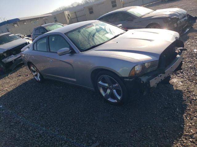 2C3CDXBG1EH344500 - 2014 DODGE CHARGER SE SILVER photo 4