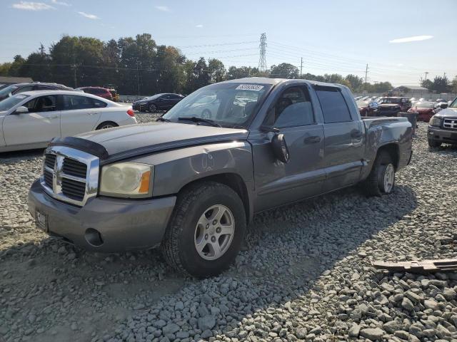 2005 DODGE DAKOTA QUAD SLT, 