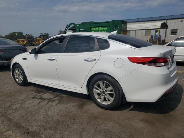5XXGT4L36JG193659 - 2018 KIA OPTIMA LX WHITE photo 2