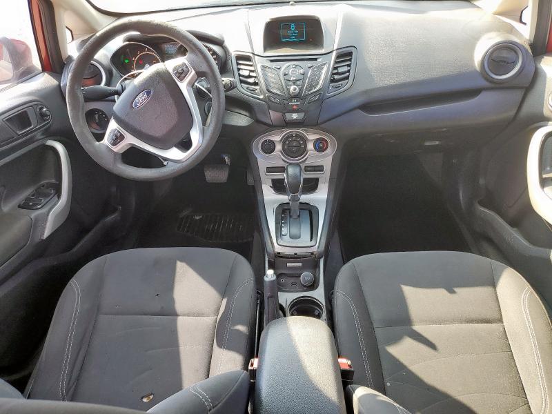 3FADP4BJXHM102348 - 2017 FORD FIESTA SE RED photo 8