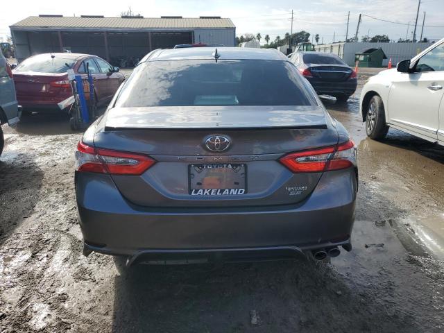 4T1B11HK1JU010804 - 2018 TOYOTA CAMRY L GRAY photo 6