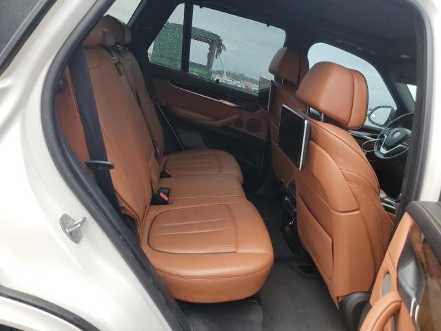 5UXKR0C58H0V65029 - 2017 BMW X5 XDRIVE35I WHITE photo 10