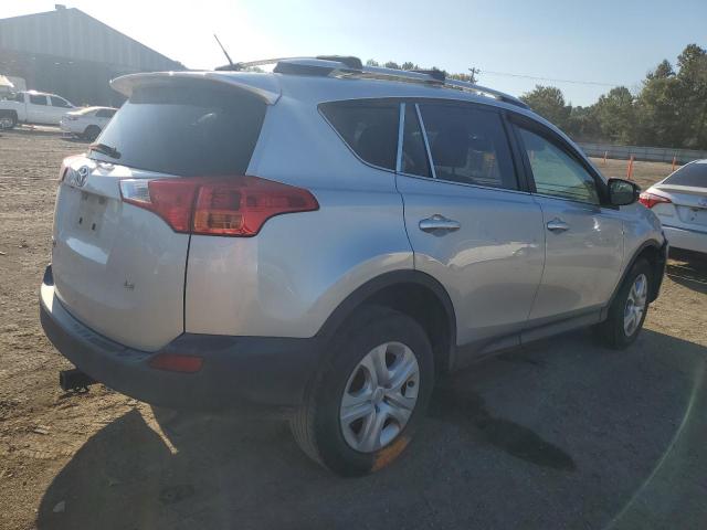 JTMZFREV3EJ004074 - 2014 TOYOTA RAV4 LE SILVER photo 3