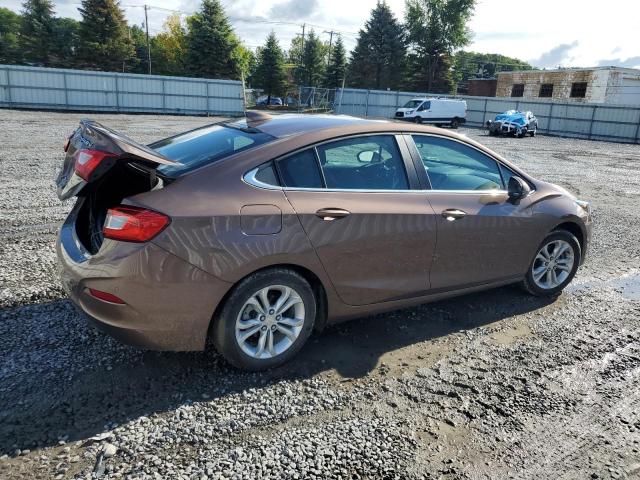 1G1BE5SM4K7125318 - 2019 CHEVROLET CRUZE LT Շագանակագույն լուսանկար 3