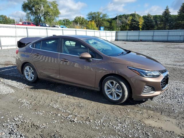 1G1BE5SM4K7125318 - 2019 CHEVROLET CRUZE LT Շագանակագույն լուսանկար 4