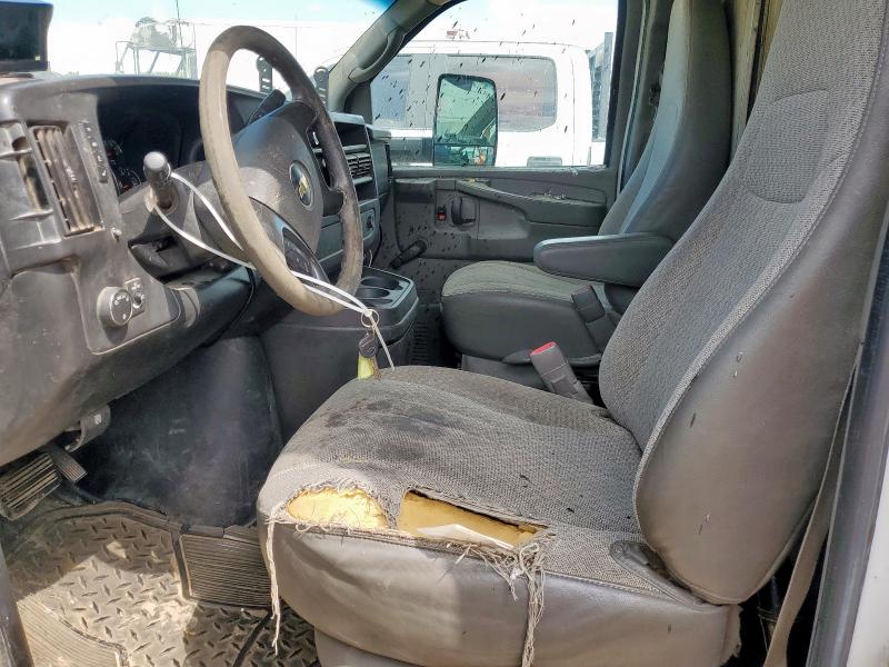 1GB3G3BG5E1214072 - 2014 CHEVROLET EXPRESS G3 WHITE photo 7