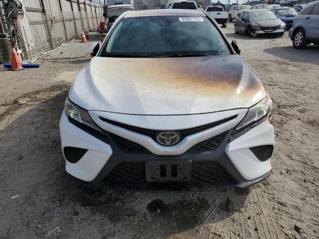4T1B11HK4KU746525 - 2019 TOYOTA CAMRY L 白色 照片 5