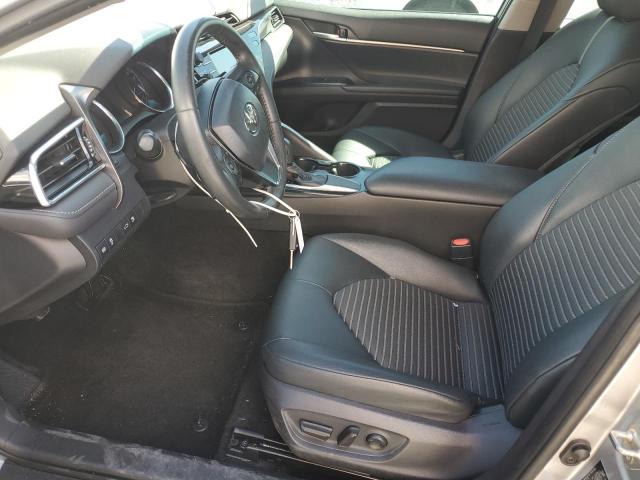 4T1B11HK1JU663567 - 2018 TOYOTA CAMRY L SILVER photo 7