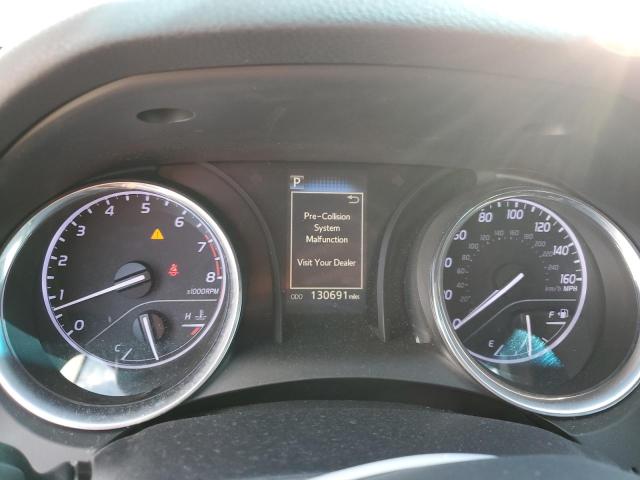 4T1B11HK1JU663567 - 2018 TOYOTA CAMRY L SILVER photo 9