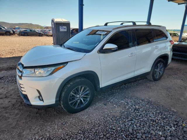 2019 TOYOTA HIGHLANDER SE, 