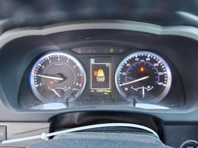 5TDKZRFH3KS553791 - 2019 TOYOTA HIGHLANDER SE WHITE photo 9