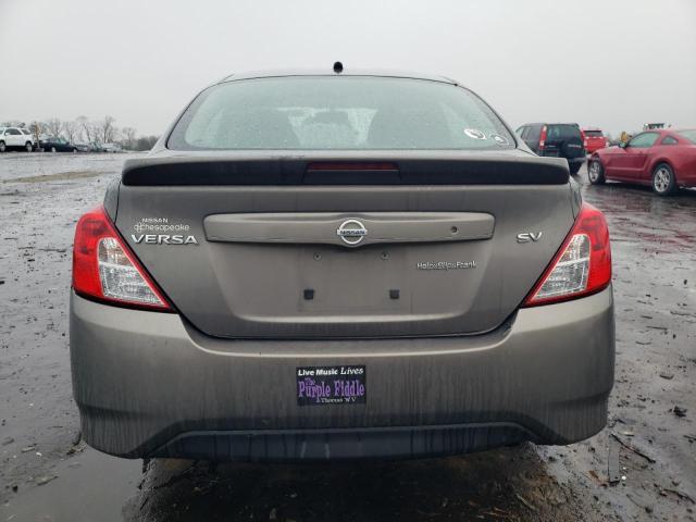 3N1CN7AP6HL808583 - 2017 NISSAN VERSA S BROWN photo 6