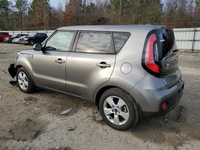 KNDJN2A22J7587621 - 2018 KIA SOUL GRAY photo 2