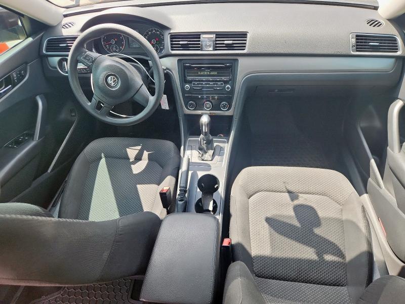 1VWAP7A3XDC137711 - 2013 VOLKSWAGEN PASSAT S Bordeaux photo 8