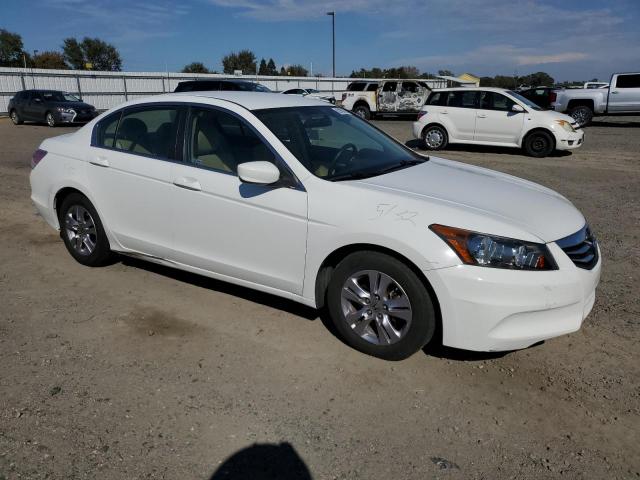 1HGCP2F40CA234427 - 2012 HONDA ACCORD LXP 白色 照片 4