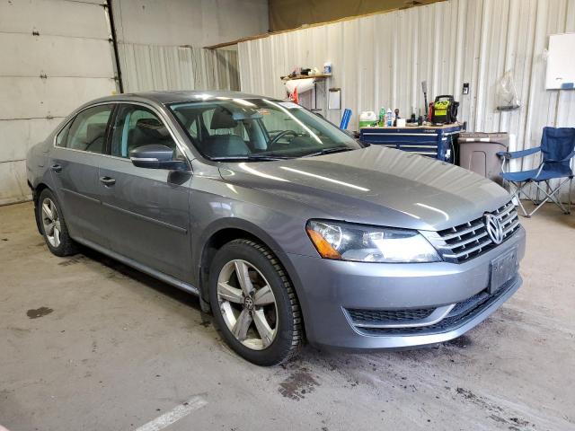 1VWBV7A34FC018985 - 2015 VOLKSWAGEN PASSAT SE GRAY photo 4