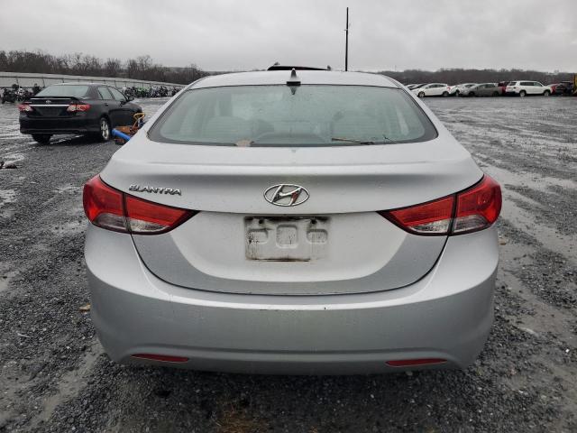 5NPDH4AE7DH438082 - 2013 HYUNDAI ELANTRA GLS SILVER photo 6