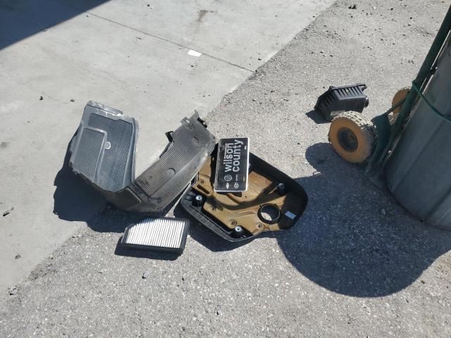 KMHCT4AE3GU060889 - 2016 HYUNDAI ACCENT SE WHITE photo 12