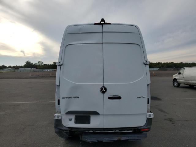 W1Y4EBHYXMT058268 - 2021 MERCEDES-BENZ SPRINTER 2500 WHITE photo 6