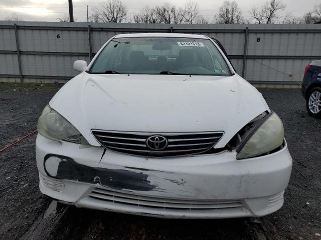 4T1BE30K55U623428 - 2005 TOYOTA CAMRY LE WHITE photo 5