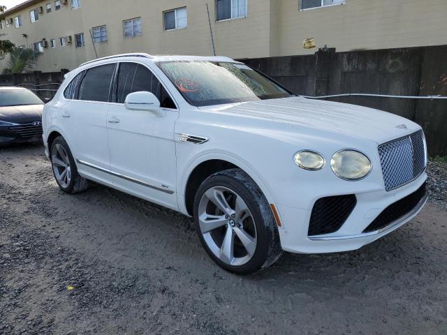 SJAAJ2ZV7MC036706 - 2021 BENTLEY BENTAYGA WHITE photo 4