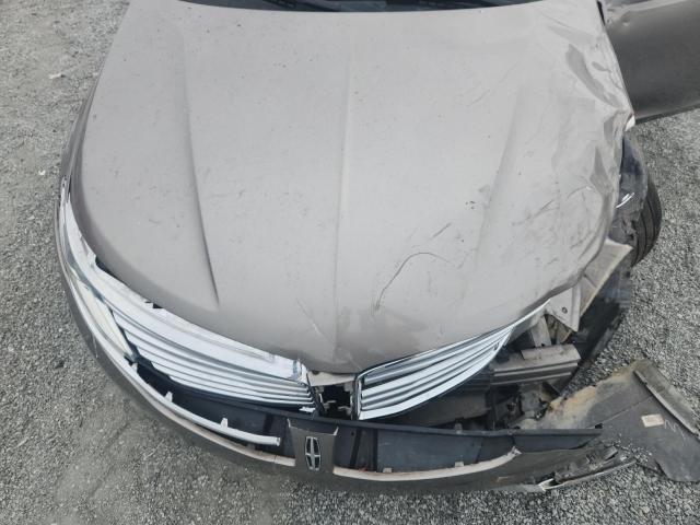 3LN6L2G93FR617124 - 2015 LINCOLN MKZ SILVER photo 11