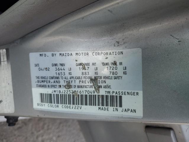 JM1BJ225221617049 - 2002 MAZDA PROTEGE DX SILVER photo 12