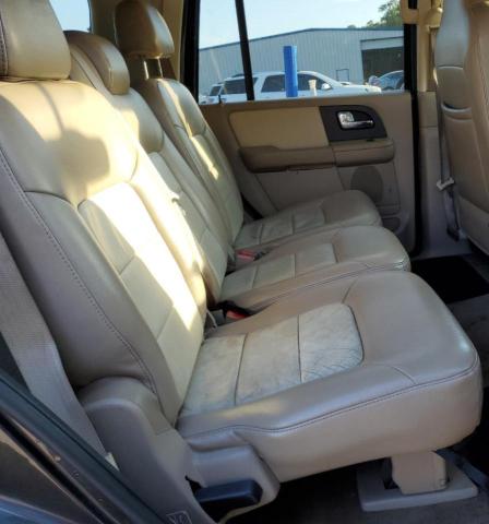 1FMFU18515LA46510 - 2005 FORD EXPEDITION EDDIE BAUER 双色 照片 11