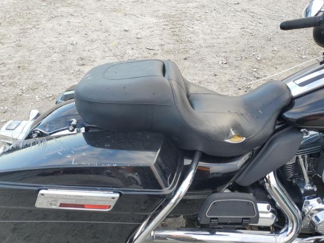 1HD1KEM16BB632862 - 2011 HARLEY-DAVIDSON FLHTK BLACK photo 6