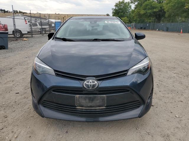 2T1BURHE0JC040295 - 2018 TOYOTA COROLLA L Синій фото 5
