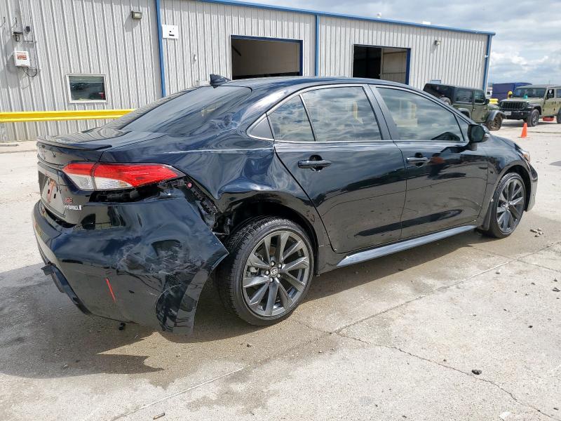 JTDBCMFE1RJ028231 - 2024 TOYOTA COROLLA LE BLACK photo 3